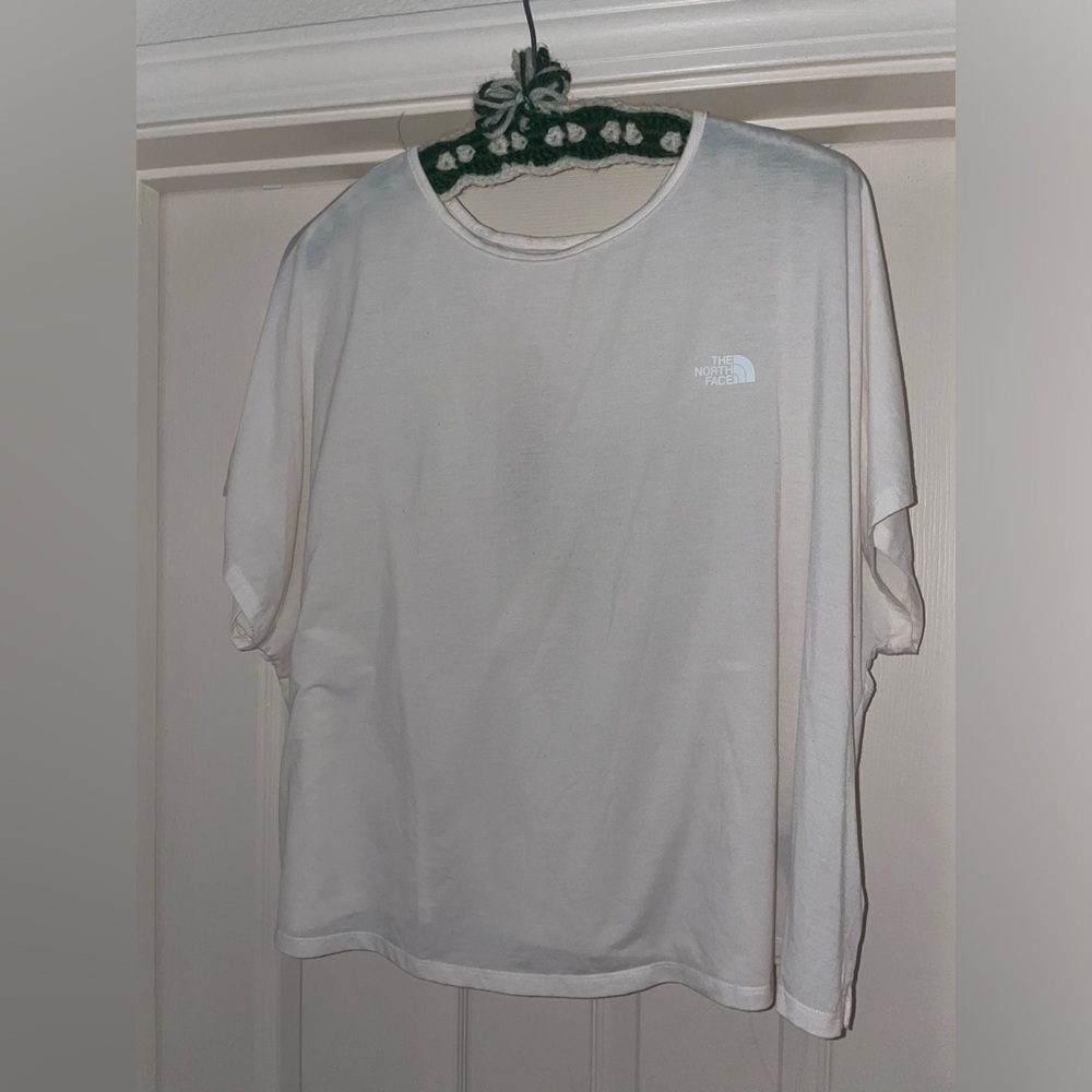 North Face Cropped Keyhole Top - Eggshell Color